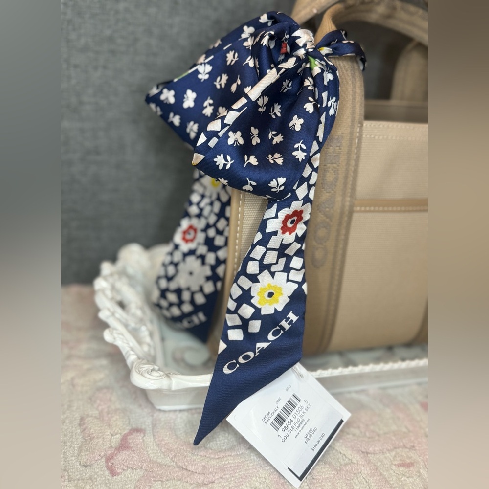 NWT COACH Country Club Floral Print Silk Skinny Scarf